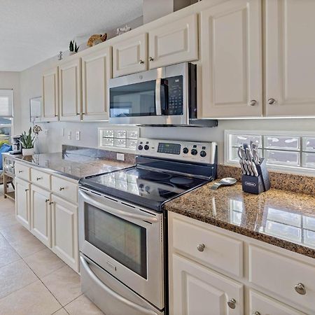 Hernando Beach 5 Bed3Bath Waterfront Pool Home With Full Gym, Office, And Heated Pool! מראה חיצוני תמונה