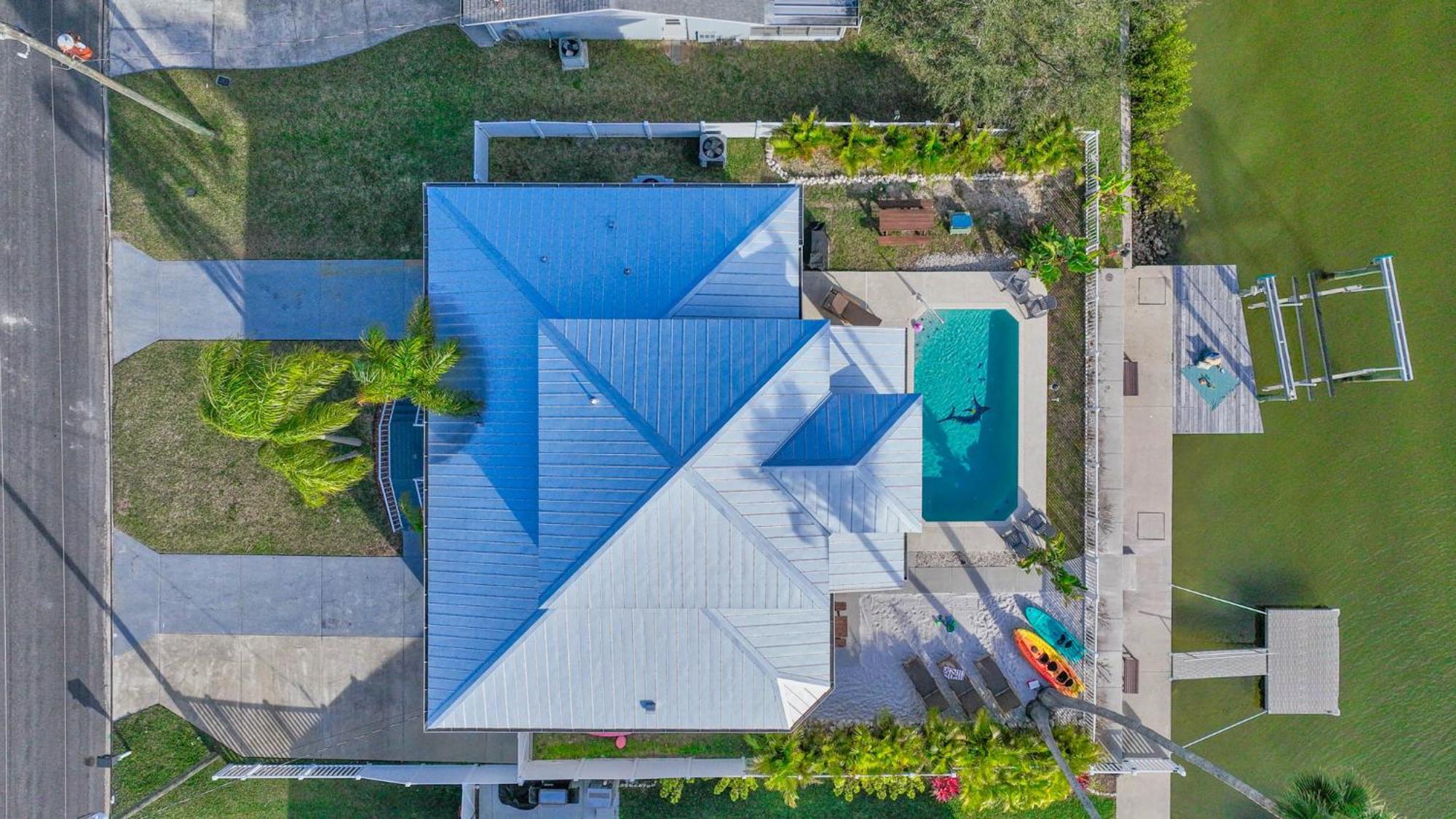 Hernando Beach 5 Bed3Bath Waterfront Pool Home With Full Gym, Office, And Heated Pool! מראה חיצוני תמונה